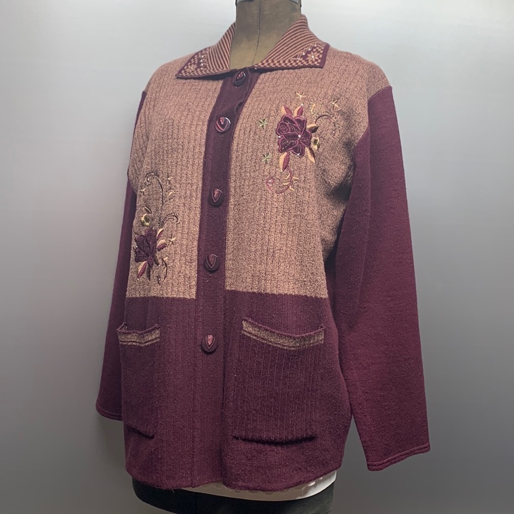 autumn cardigan Burgundy and taupe size large extraordinary unique sweater xwarm